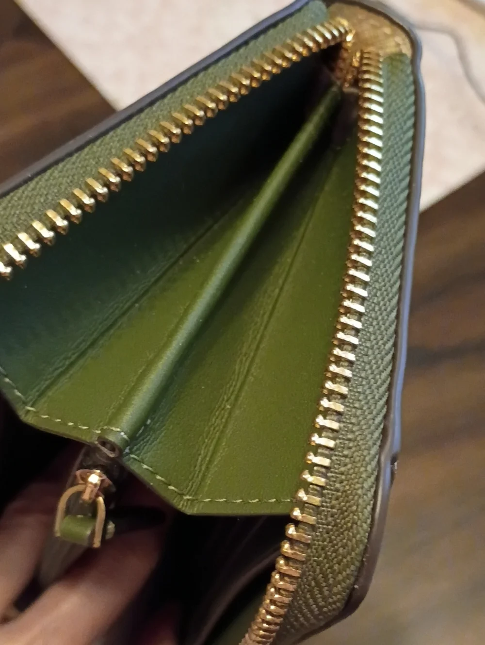 Kate spade floral zip around wallet